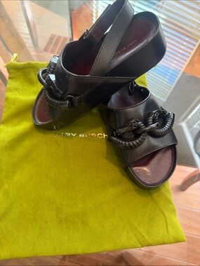 Tory Burch Black Leather Slingback Sandals with Chain-Link Accent